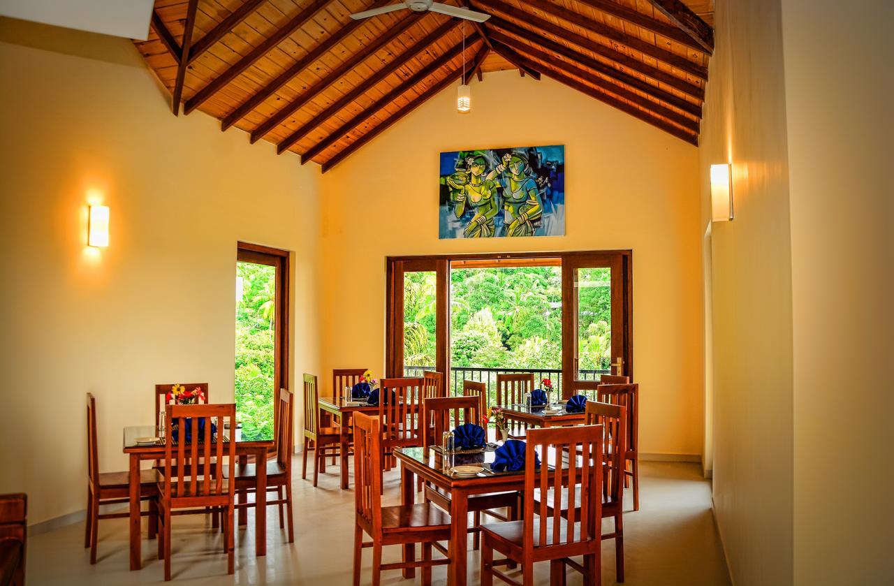 Hotel The Grand Hills Kandy Exterior foto