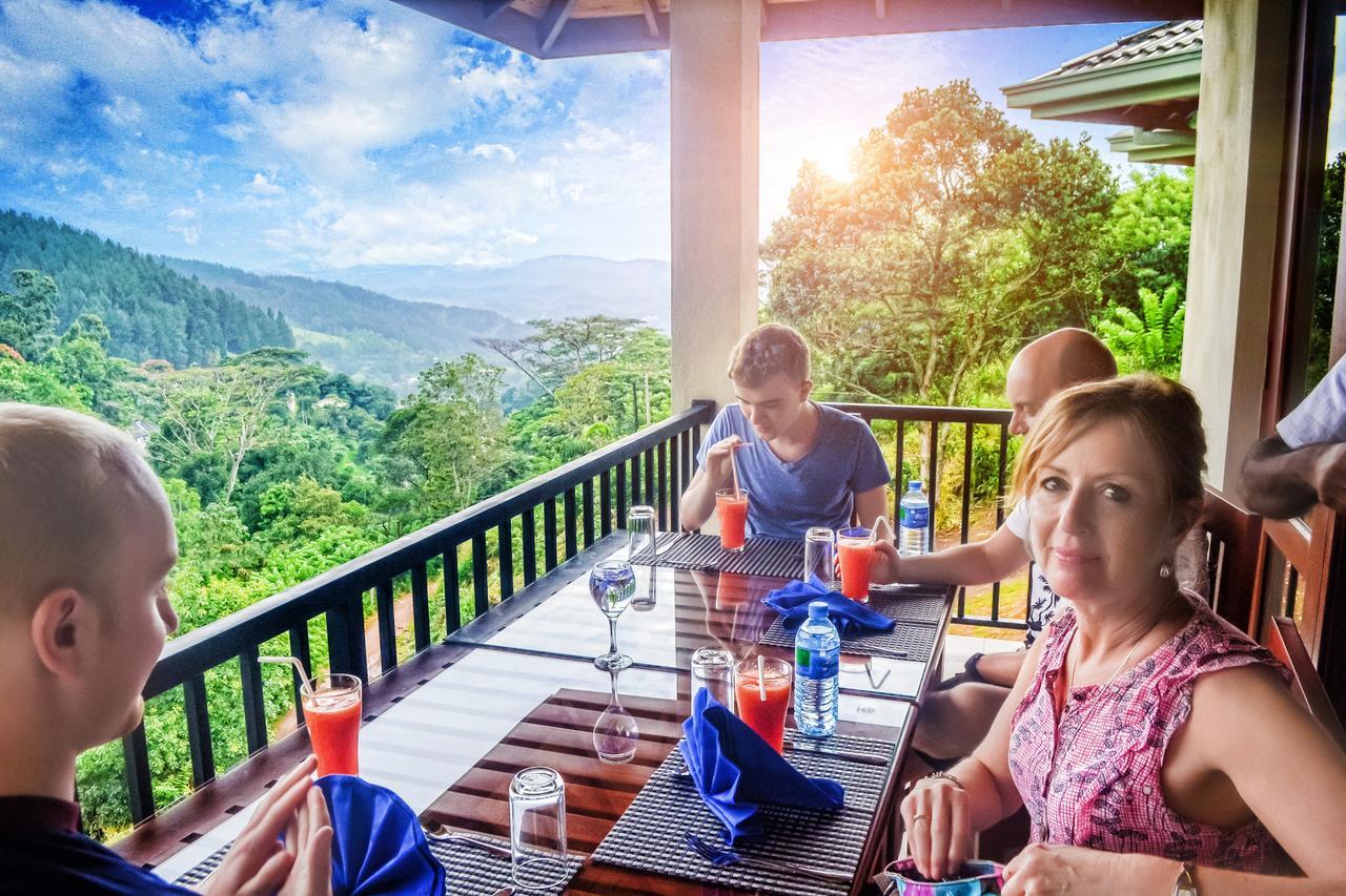 Hotel The Grand Hills Kandy Exterior foto